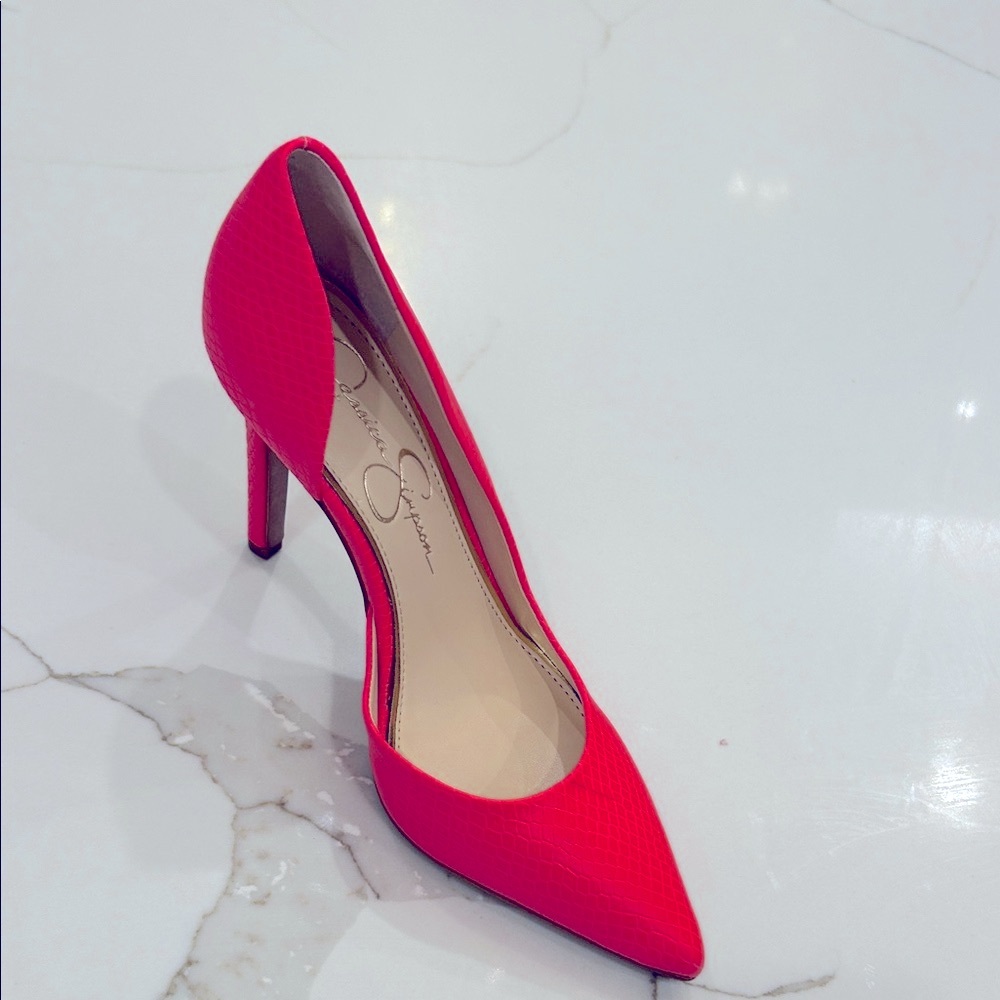 Jessica Simpson Vibrant Red Heels - Picture 5 of 8